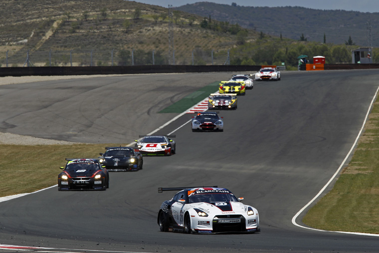 Nissan GT-R Race Scene Picture